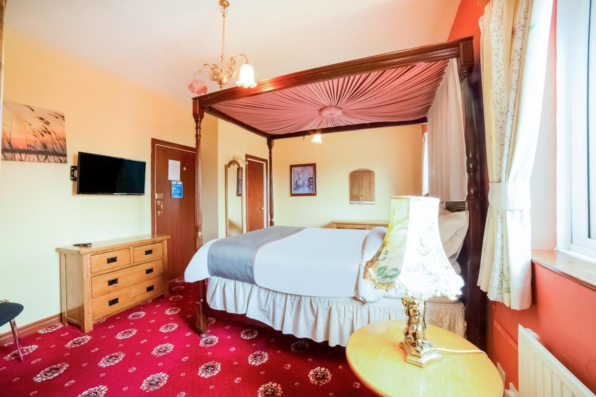 Oyo The Royal Hotel Dunston  エクステリア 写真