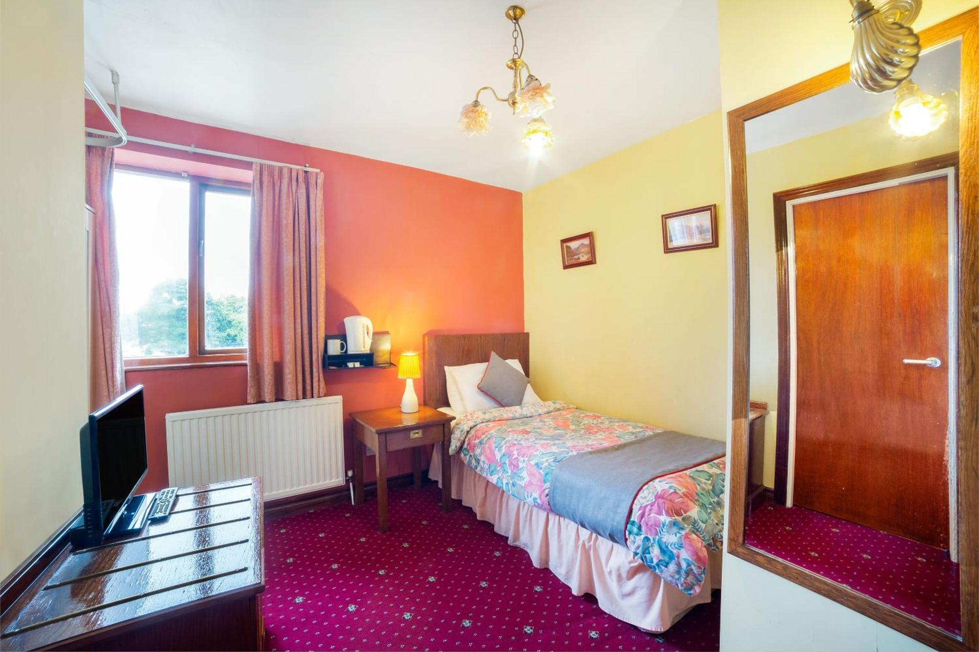 Oyo The Royal Hotel Dunston  エクステリア 写真