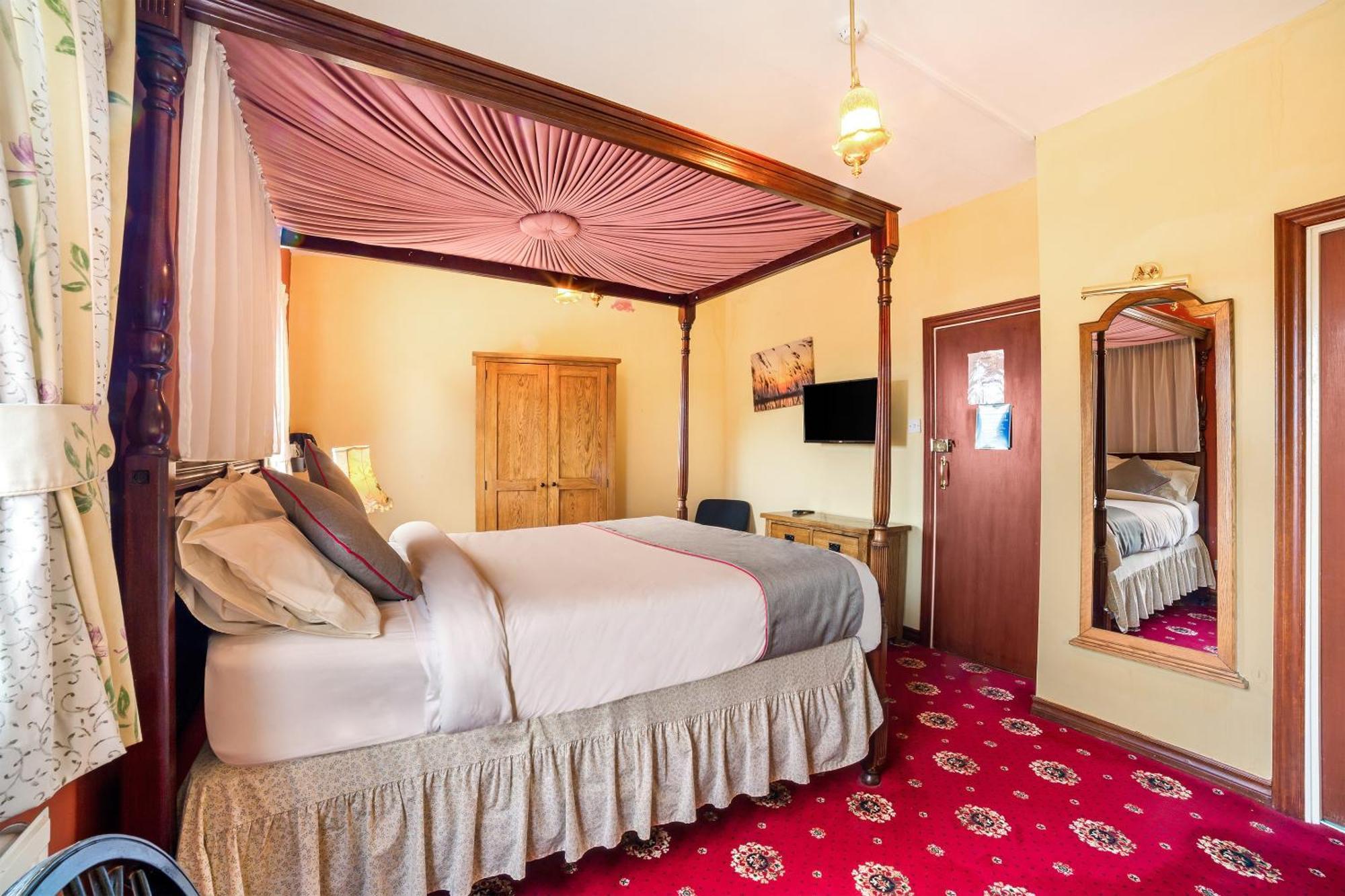 Oyo The Royal Hotel Dunston  エクステリア 写真