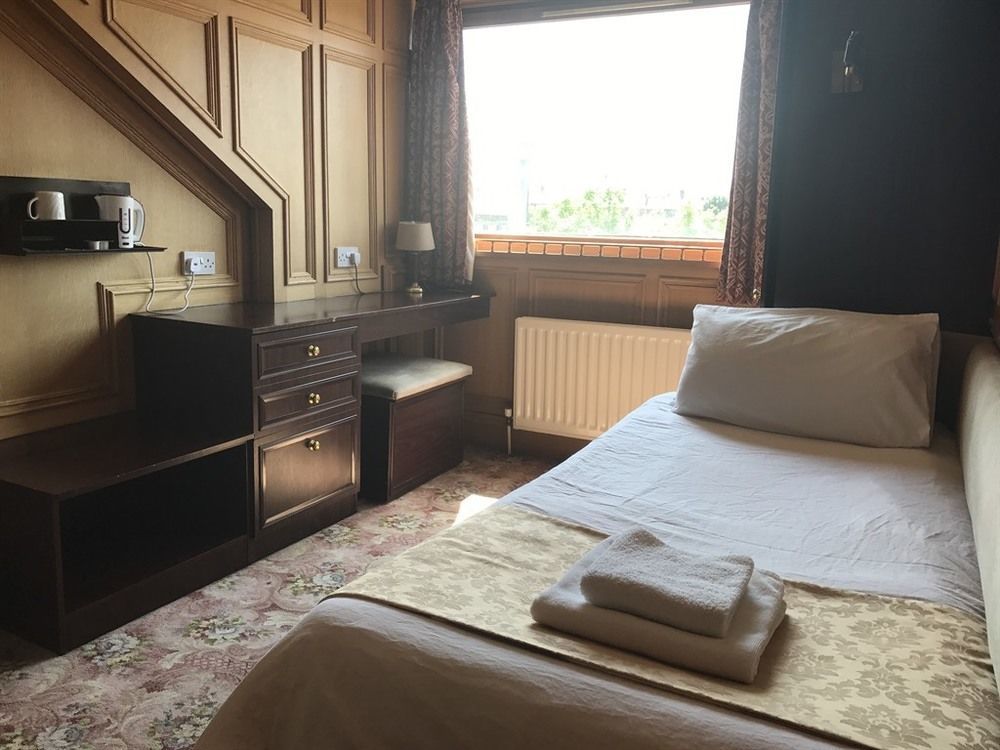 Oyo The Royal Hotel Dunston  エクステリア 写真