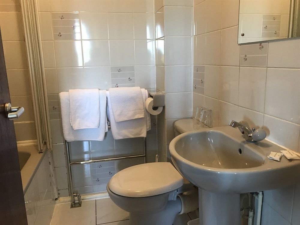 Oyo The Royal Hotel Dunston  エクステリア 写真